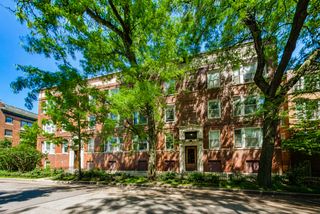 5251 N Winthrop Avenue 2, Chicago, IL 60640