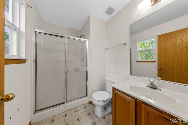 206 Split Rail Drive, Wentzville, MO 63385