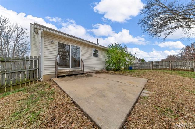 206 Split Rail Drive, Wentzville, MO 63385