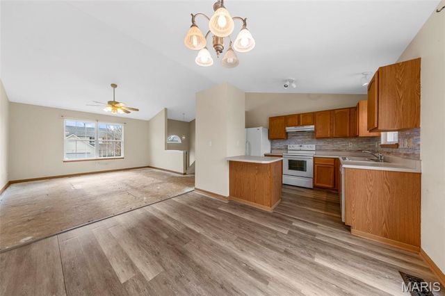 206 Split Rail Drive, Wentzville, MO 63385