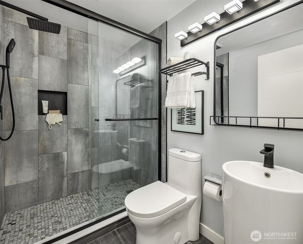 1298 SW 301st Street, Federal Way, WA 98023