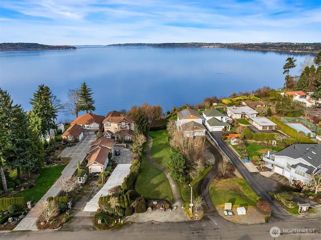 1298 SW 301st Street, Federal Way, WA 98023