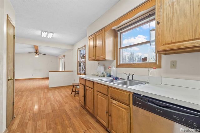 37144 Joy Road, Livonia, MI 48150