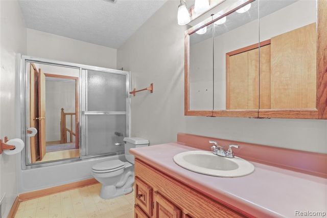 37144 Joy Road, Livonia, MI 48150