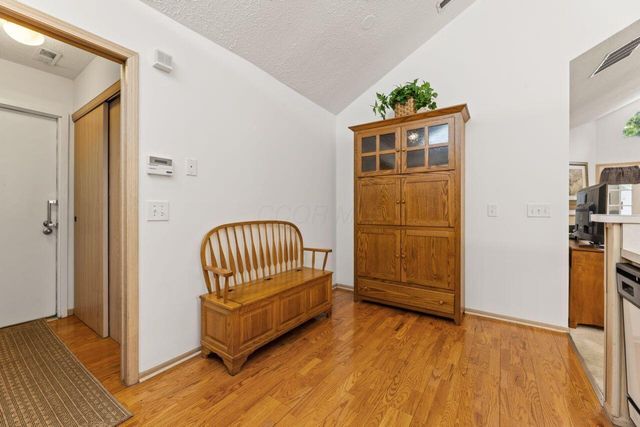 36 Abbeycross Lane, Westerville, OH 43082