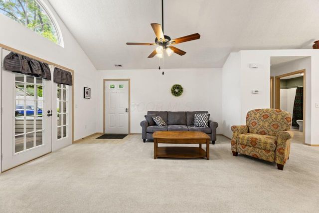 36 Abbeycross Lane, Westerville, OH 43082