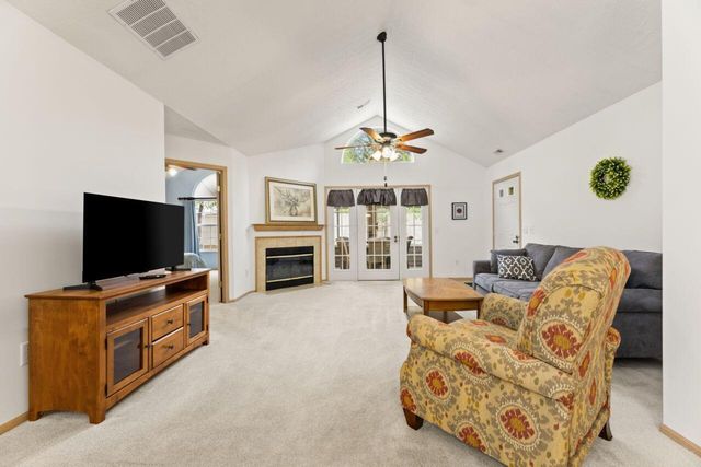 36 Abbeycross Lane, Westerville, OH 43082