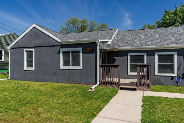 2055 Lenox Avenue, Beloit, WI 53511