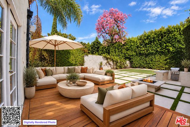 934 N Sweetzer Avenue, West Hollywood, CA 90069