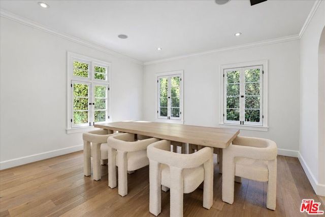 934 N Sweetzer Avenue, West Hollywood, CA 90069