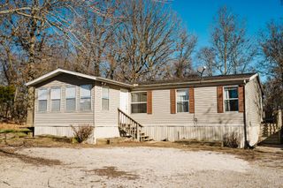 21228 Lawrence 2230, Aurora, MO 65605