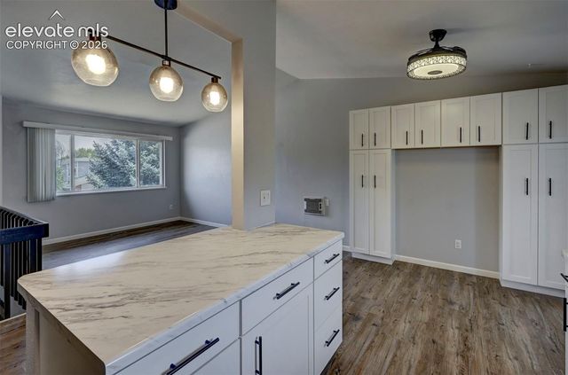 2150 Heathercrest Drive, Colorado Springs, CO 80915