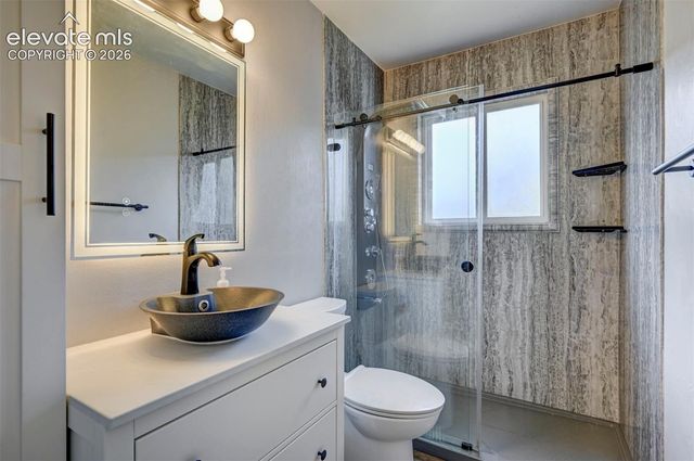 2150 Heathercrest Drive, Colorado Springs, CO 80915