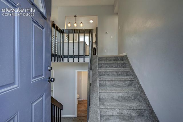 2150 Heathercrest Drive, Colorado Springs, CO 80915