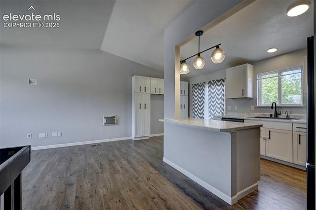 2150 Heathercrest Drive, Colorado Springs, CO 80915