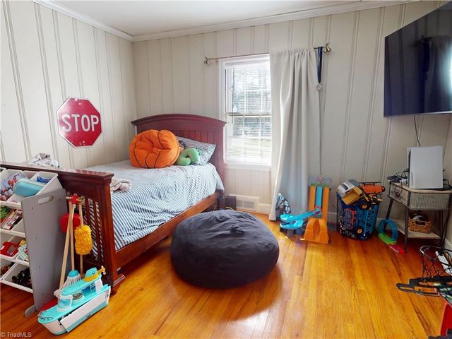 224 Country Club Road, Mount Airy, NC 27030