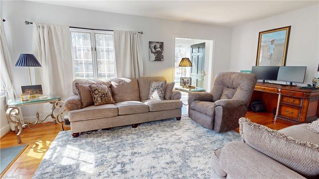 224 Country Club Road, Mount Airy, NC 27030