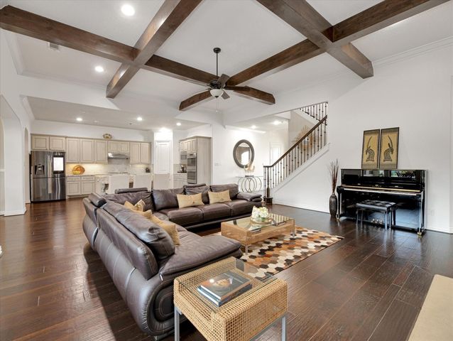 2131 Camden Creek Lane, Houston, TX 77077
