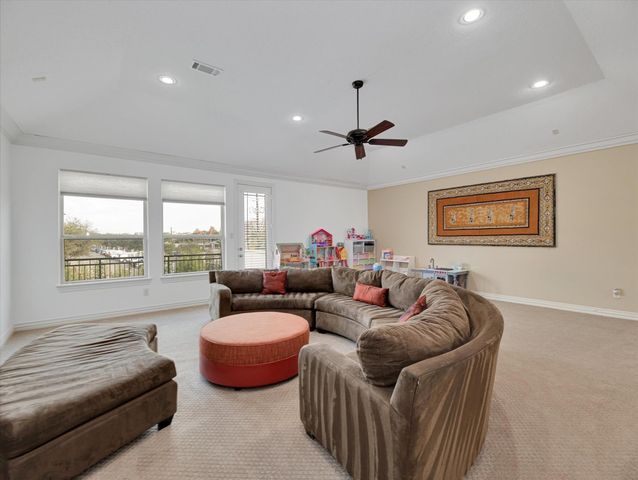 2131 Camden Creek Lane, Houston, TX 77077