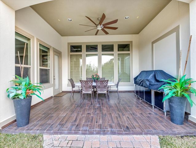 2131 Camden Creek Lane, Houston, TX 77077