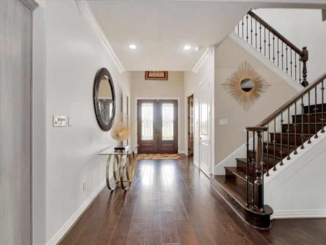 2131 Camden Creek Lane, Houston, TX 77077