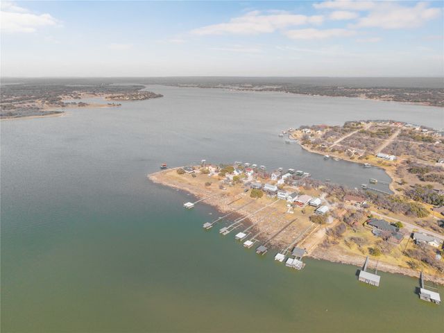 141 Hawk Lane, Brownwood, TX 76801