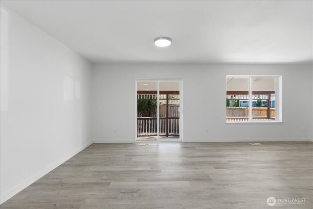 26618 131st Place SE, Kent, WA 98030