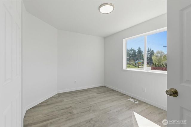 26618 131st Place SE, Kent, WA 98030