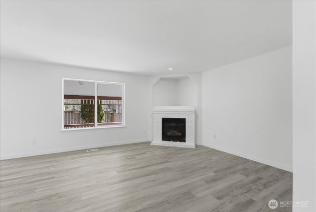 26618 131st Place SE, Kent, WA 98030