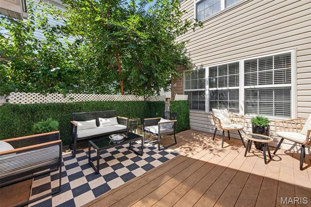 84 Shire Drive, Lake St Louis, MO 63367
