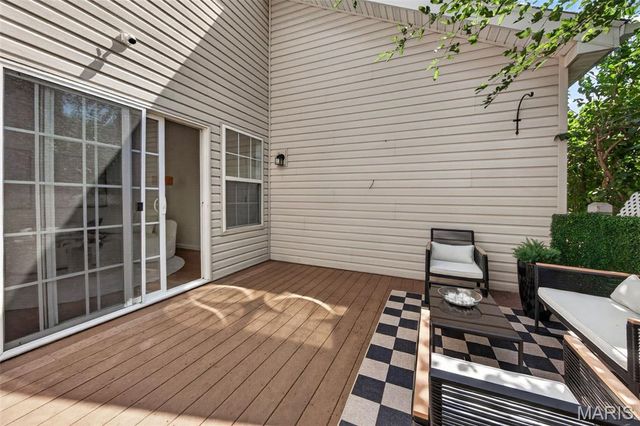 84 Shire Drive, Lake St Louis, MO 63367