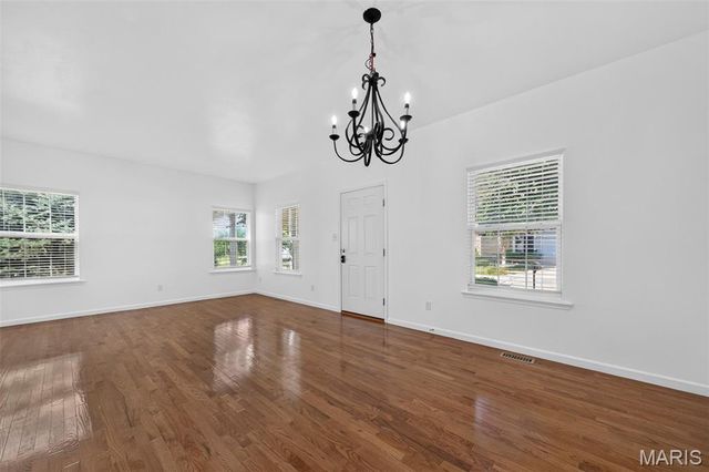 84 Shire Drive, Lake St Louis, MO 63367