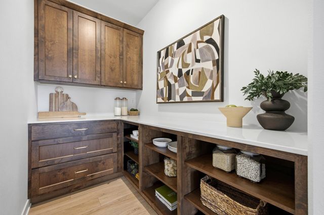 4270 Bristlecone Loop S, Fargo, ND 58104