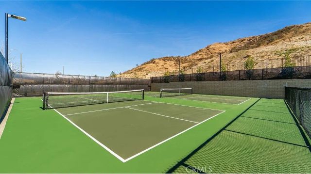 24358 Corte Parillada, Valencia, CA 91354