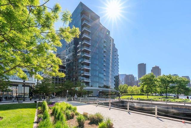 22 Liberty Dr 2L, Boston, MA 02210