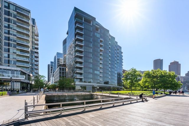 22 Liberty Dr 2L, Boston, MA 02210