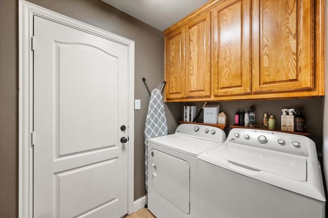 1103 Louise Lane, Ennis, TX 75119
