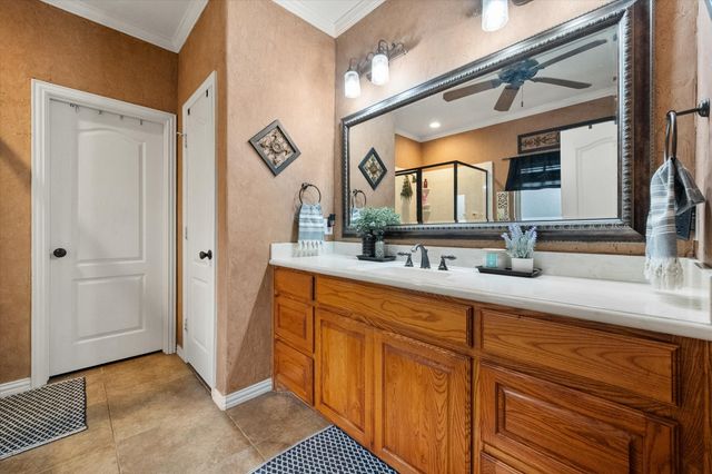 1103 Louise Lane, Ennis, TX 75119