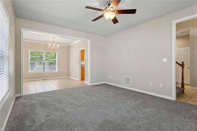 98 Pointers GLN, Newport News, VA 23606