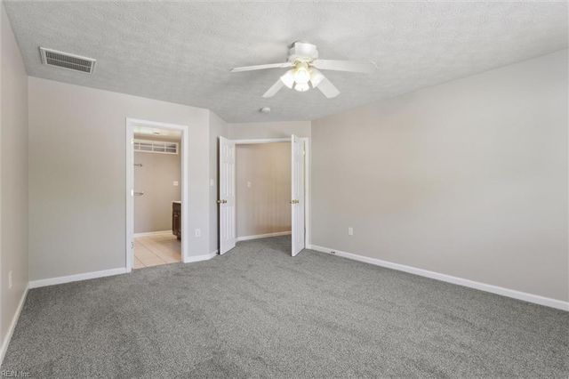 98 Pointers GLN, Newport News, VA 23606