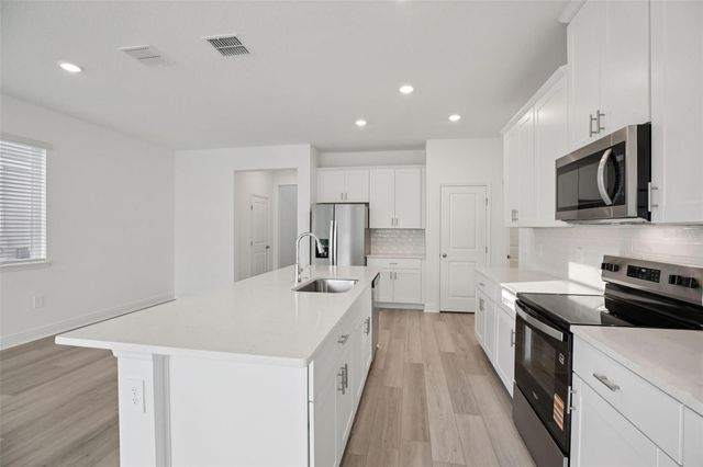 1785 ARCHER ROAD, Minneola, FL 34715