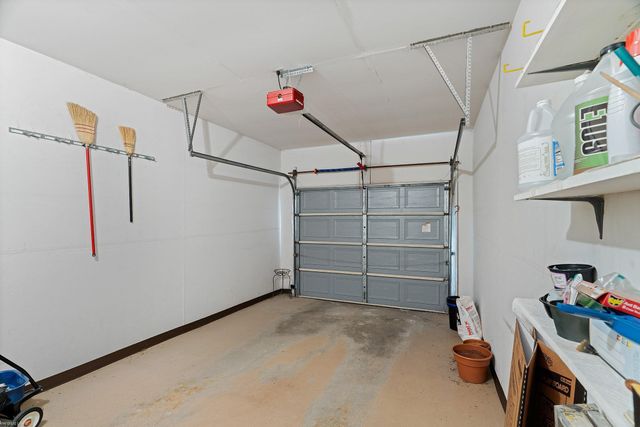 5441 Stanford Court, Warren, MI 48092