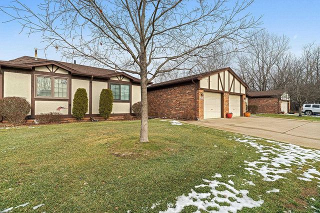 5441 Stanford Court, Warren, MI 48092