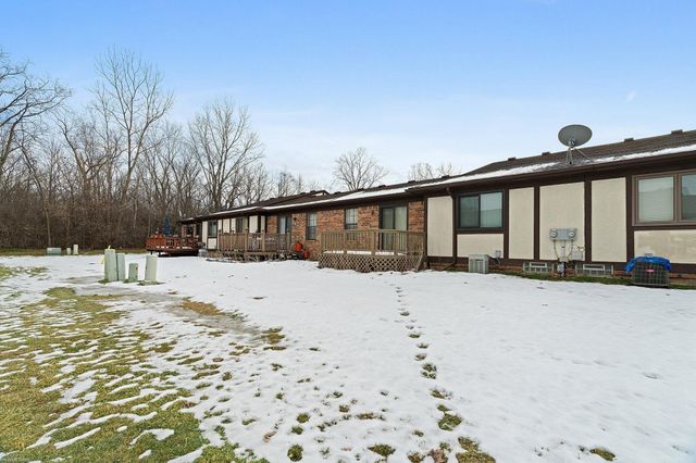 5441 Stanford Court, Warren, MI 48092