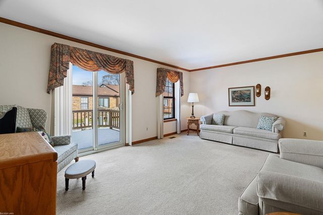 5441 Stanford Court, Warren, MI 48092