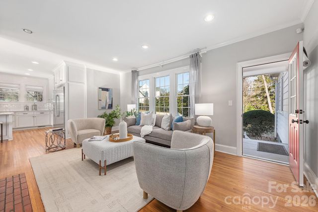 27 Circle Drive, Belmont, NC 28012