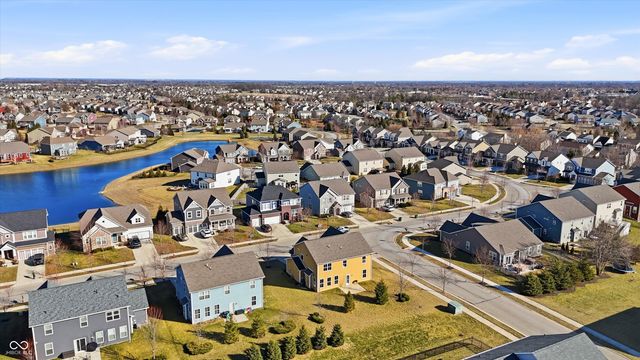 16726 Broken Arrow Drive, Westfield, IN 46074