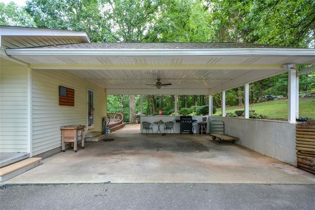 41 Clark Station Road, Jasper, GA 30143