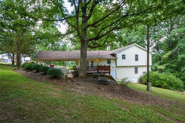 41 Clark Station Road, Jasper, GA 30143