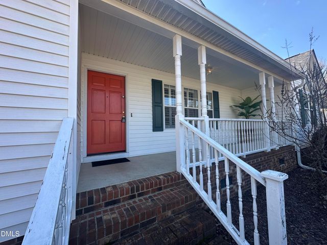 121 Blackthorne Place, Garner, NC 27529